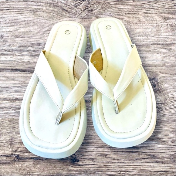 Leather White Flip Flop Sandals - Picture 1 of 3